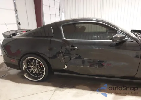 2011 Ford Mustang Gt Premium z USA, uszkodzony, nr VIN 1ZVBP8CF3B5124186